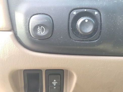 Used 2002 MAZDA Tribute ES image 17