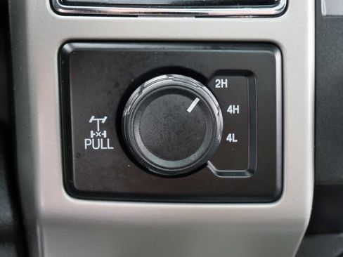 Used 2019 Ford F250 Lariat w/ Lariat Ultimate Package AWD/4WD image 31