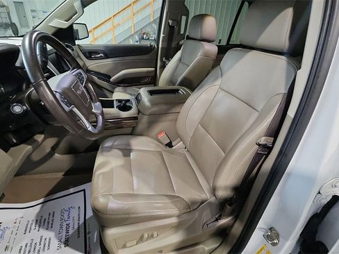 Used 2019 GMC Yukon SLT image 15
