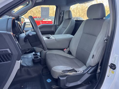 Used 2016 Ford F150 XL image 5