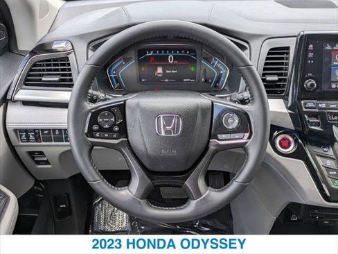Certified 2023 Honda Odyssey Touring image 15