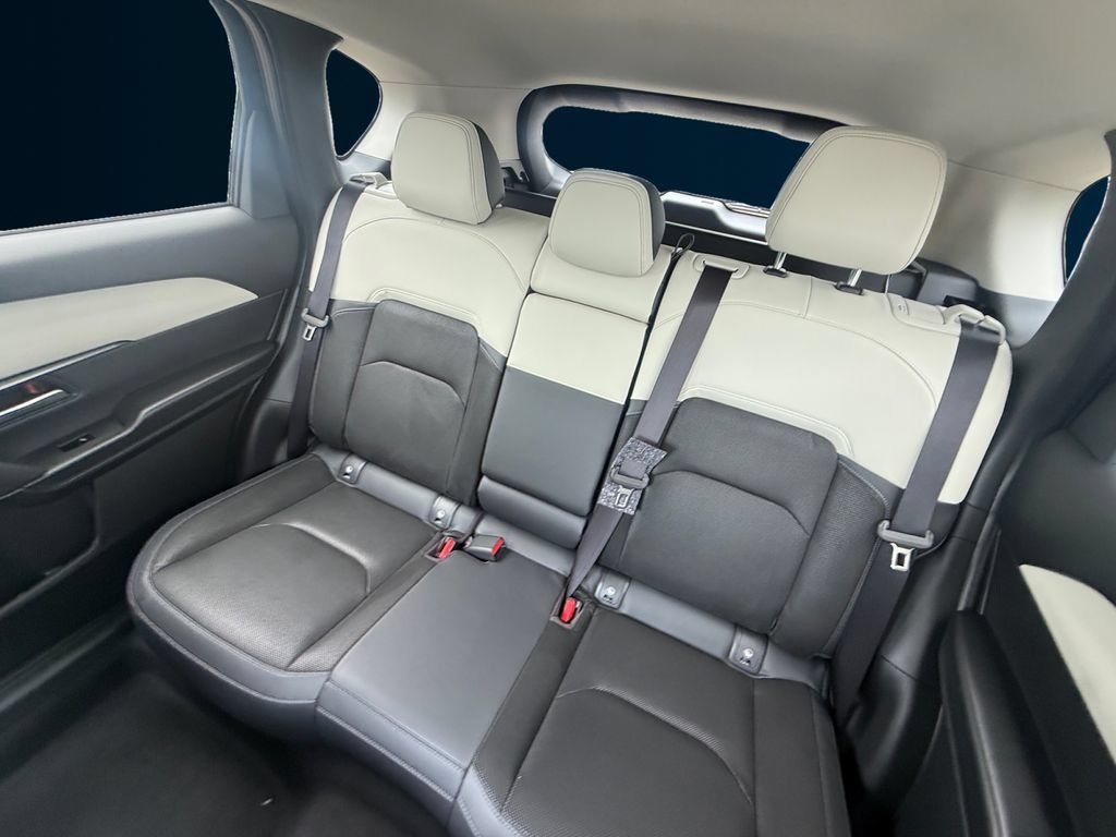 New 2026 MAZDA CX-5 Preferred AWD/4WD image 16