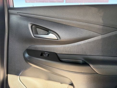 Certified 2025 Buick Envista Sport Touring w/ Convenience I Package image 25