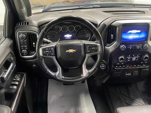 Used 2019 Chevrolet Silverado 1500 LTZ AWD/4WD image 3