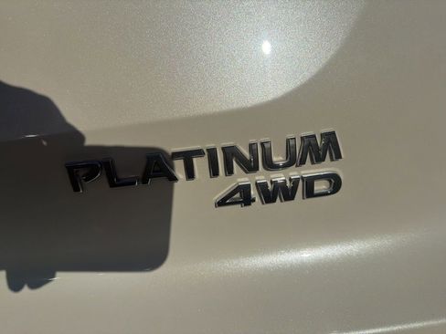 Certified 2023 Nissan Pathfinder Platinum image 8