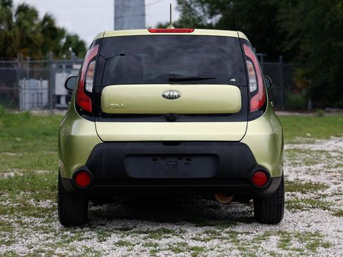 Used 2016 Kia Soul w/ Convenience Package FWD image 7