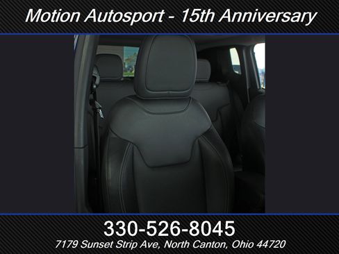 Used 2020 Jeep Renegade Limited AWD/4WD image 30