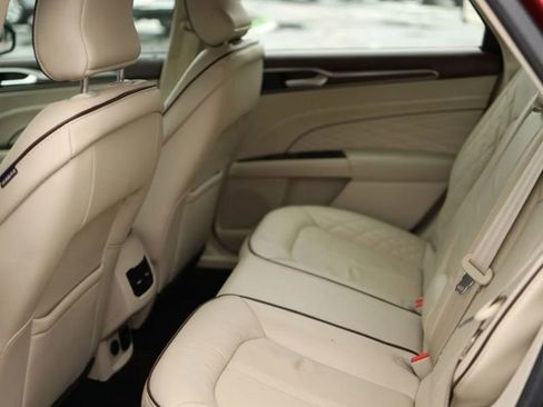 Used 2017 Ford Fusion Platinum AWD/4WD image 31