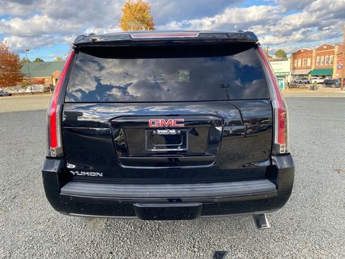 Used 2019 GMC Yukon SLT image 4