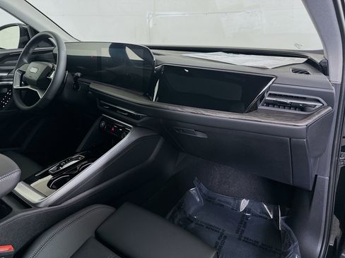 New 2025 Audi Q5 Premium Plus image 29
