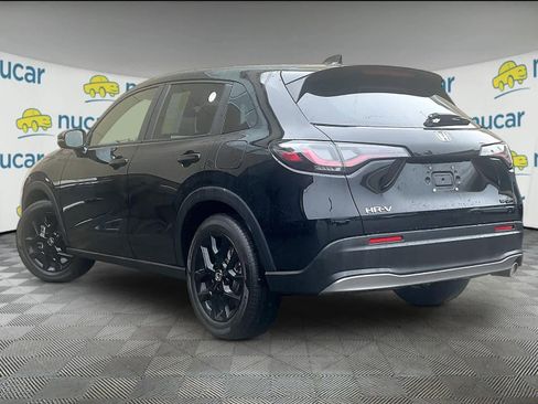 Used 2025 Honda HR-V Sport image 4