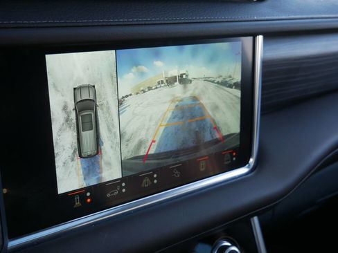 Used 2024 GMC Yukon Denali w/ Denali Reserve Package image 26