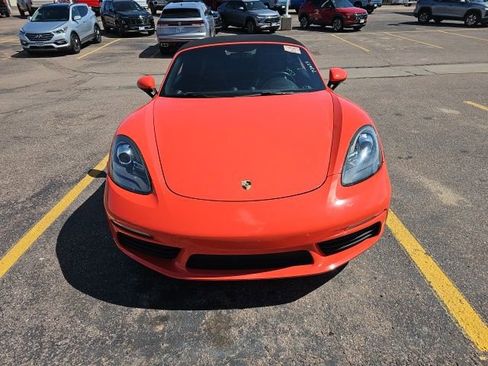 Used 2017 Porsche 718 Boxster image 8