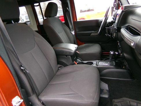 Used 2014 Jeep Wrangler Unlimited Sport w/ Quick Order Package 24S image 12