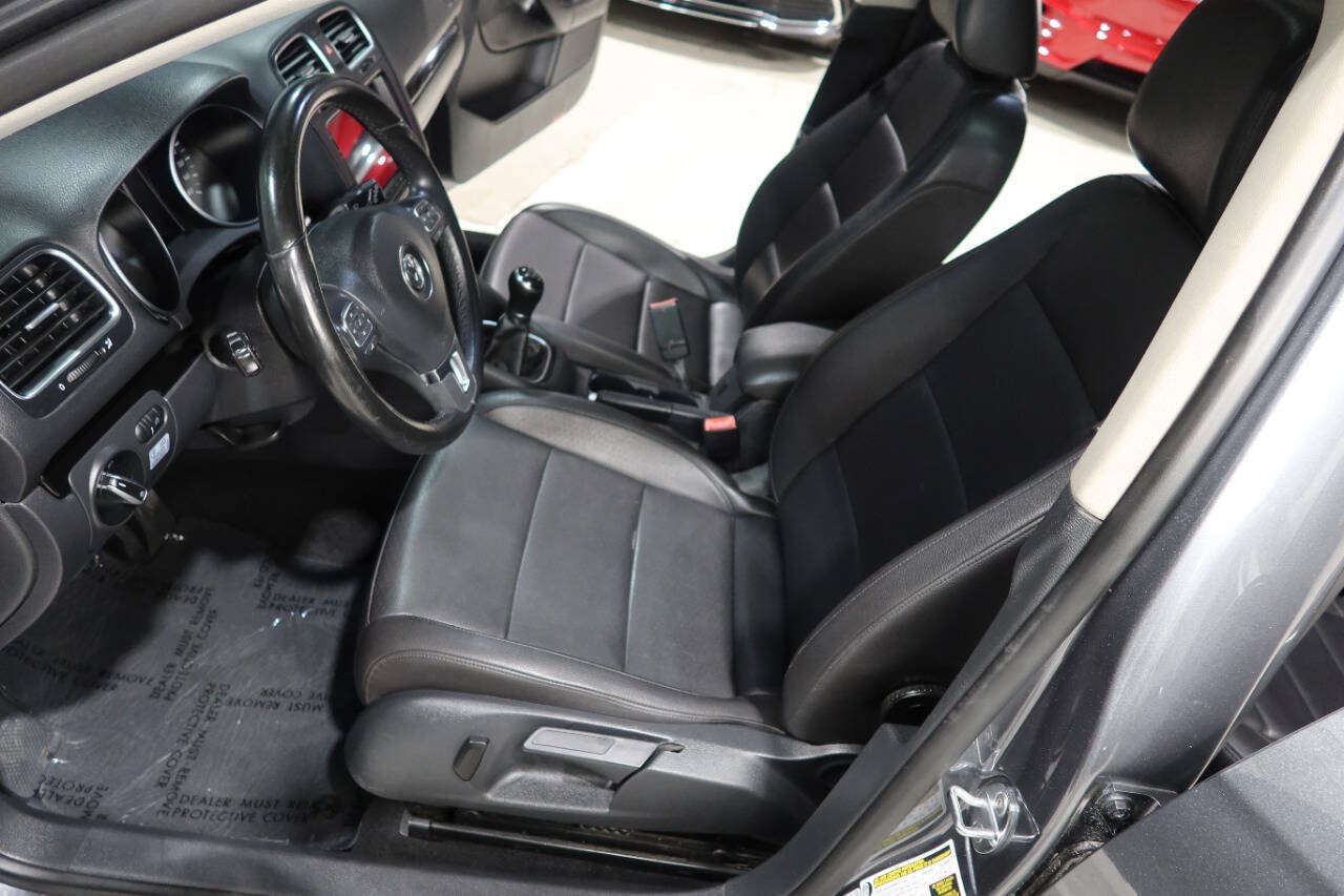 Used 2013 Volkswagen Jetta TDI FWD image 19