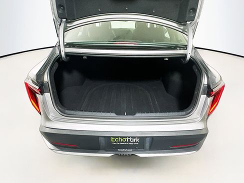 Used 2025 Kia K4 LXS image 29