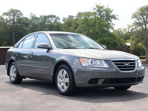 Used 2010 Hyundai Sonata GLS FWD image 7
