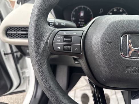 Used 2026 Honda HR-V LX image 17