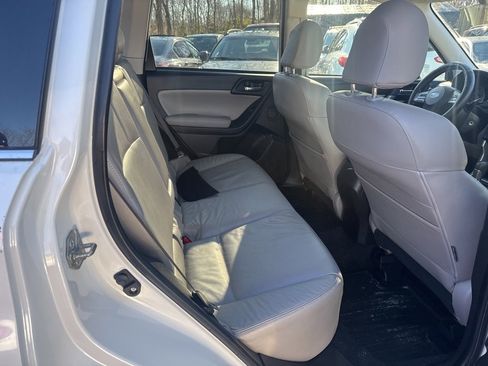 Used 2015 Subaru Forester 2.5i Limited image 24