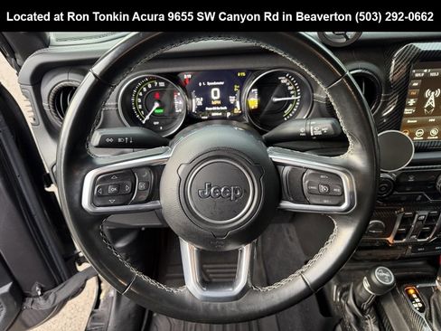Used 2022 Jeep Wrangler Unlimited Sahara image 15