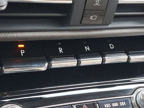 Certified 2021 Lincoln Corsair AWD w/ Equipment Group 101A image 15