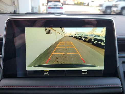 Used 2023 Chevrolet Tahoe RST image 15