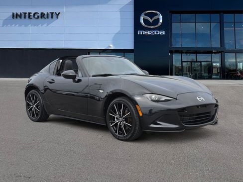 Used 2024 MAZDA MX-5 Miata RF Grand Touring RWD image 2