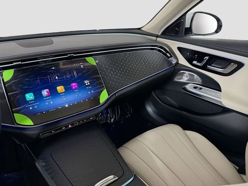 New 2026 Mercedes-Benz E 350 4MATIC Sedan image 25