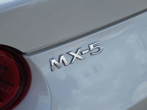 New 2026 MAZDA MX-5 Miata Grand Touring RWD image 12