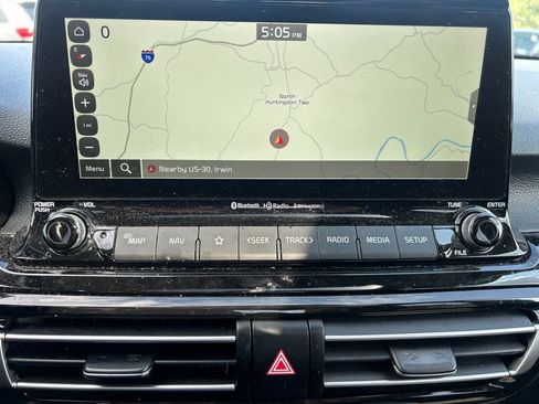 Certified 2023 Kia Seltos EX AWD/4WD image 12