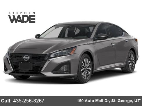 Used 2025 Nissan Altima 2.5 SV FWD image 1