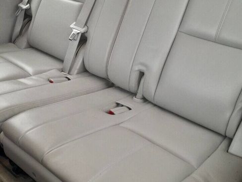 Used 2013 Chevrolet Tahoe LT image 6