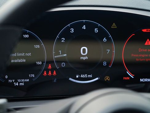 New 2026 Porsche Cayenne Coupe image 26