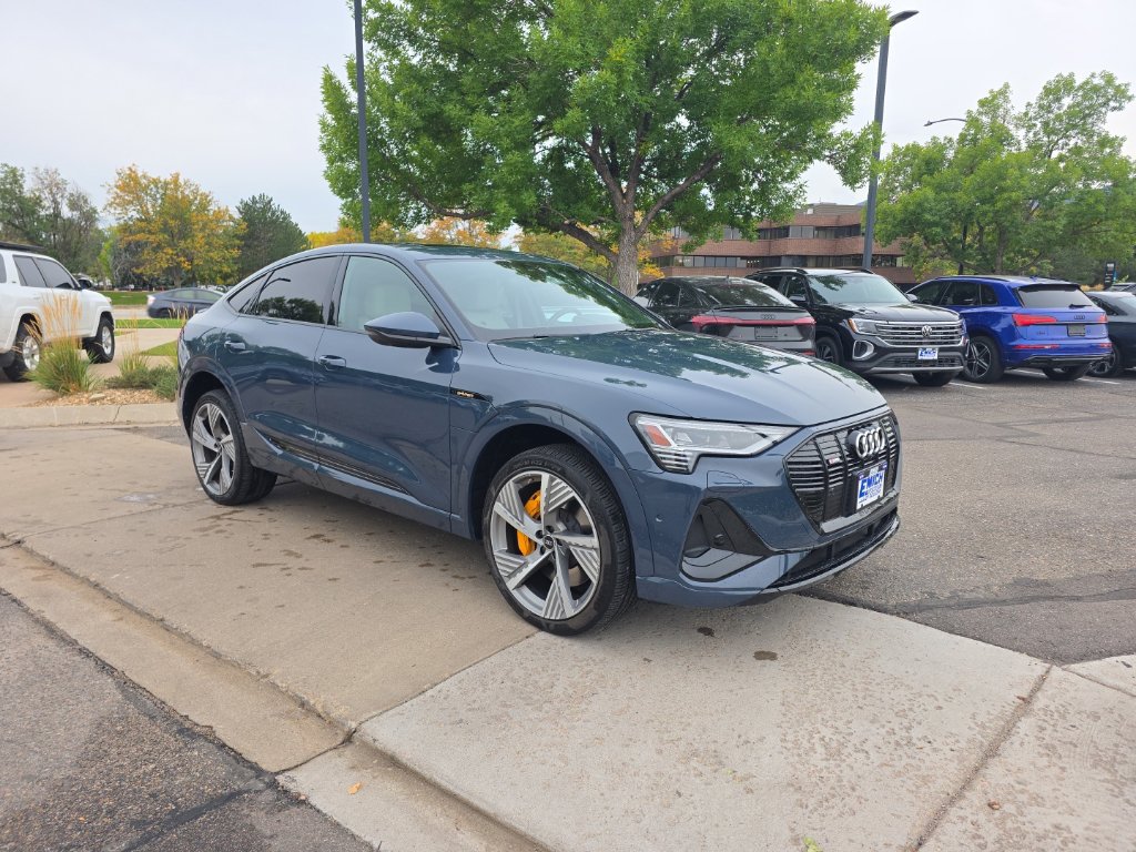 Used 2023 Audi e-tron Prestige w/ Prestige Package AWD/4WD image 7