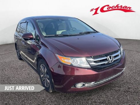 Used 2014 Honda Odyssey Touring image 1