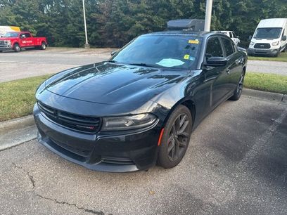 Used 2021 Dodge Charger SXT w/ Blacktop Package