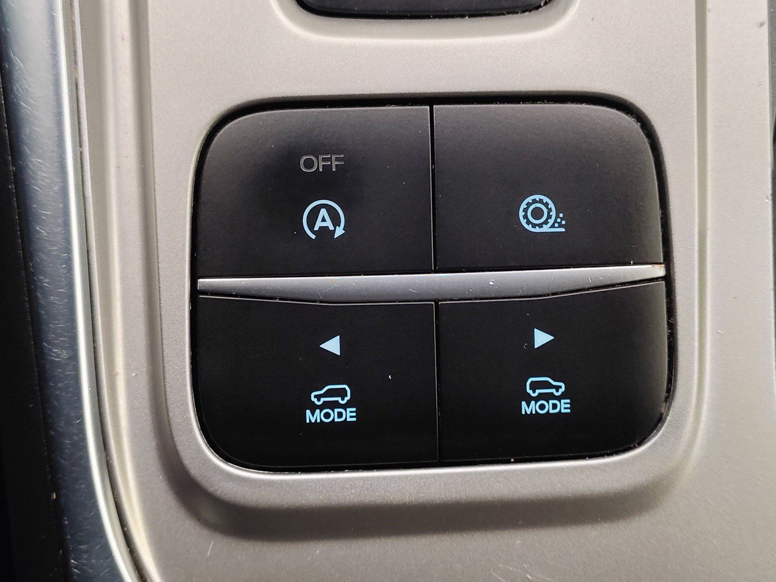 Used 2020 Ford Explorer Limited RWD image 37