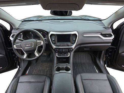 Used 2023 GMC Acadia SLT w/ Preferred Package image 9