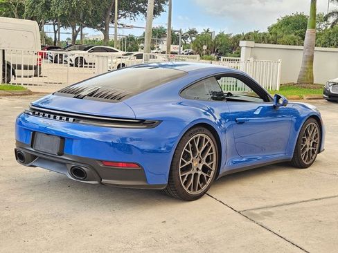 Used 2025 Porsche 911 Carrera RWD image 3