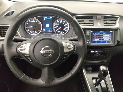 Used 2019 Nissan Sentra SV FWD image 22