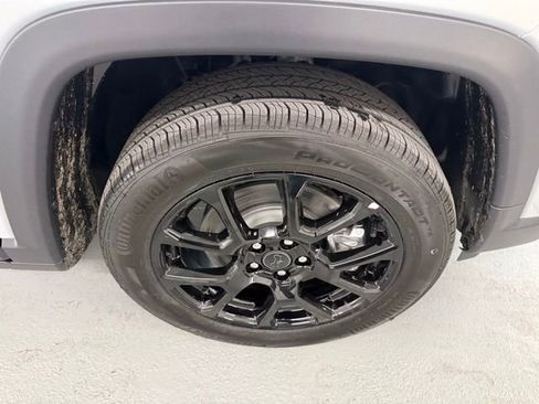 New 2026 Jeep Compass Latitude image 4