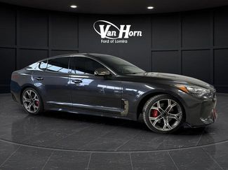 Used 2018 Kia Stinger GT2 video 1