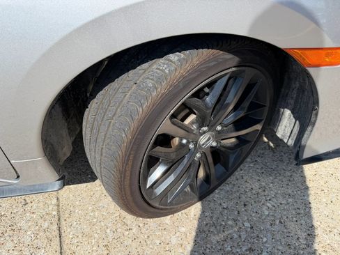 Used 2020 Honda Civic Sport image 9