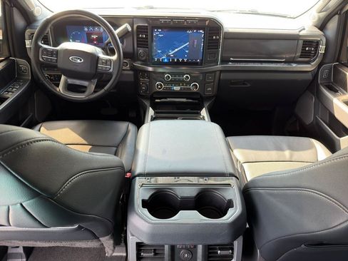 Used 2024 Ford F250 Lariat w/ Lariat Ultimate Package AWD/4WD image 9