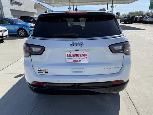 Used 2025 Jeep Compass Limited w/ Elite Group AWD/4WD image 7