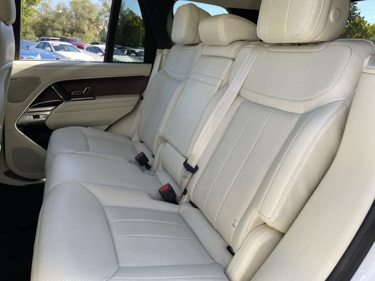 Used 2023 Land Rover Range Rover SE AWD/4WD image 19