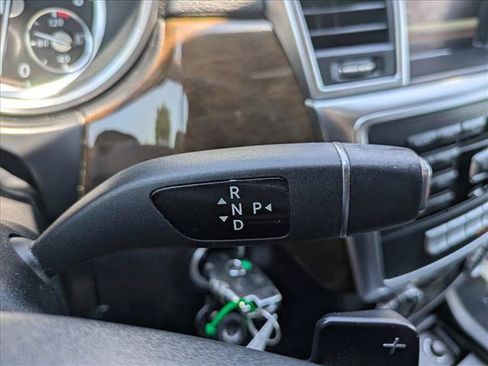 Used 2015 Mercedes-Benz ML 350 4MATIC image 12