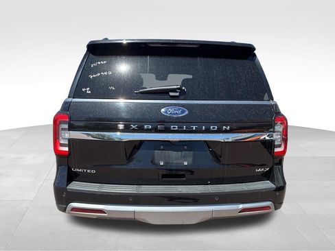Used 2024 Ford Expedition Max Limited AWD/4WD image 12