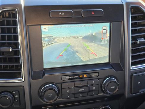 Used 2016 Ford F150 XLT w/ Equipment Group 302A Luxury image 19