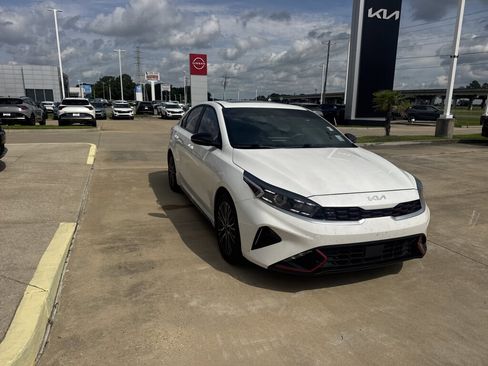 Certified 2024 Kia Forte GT-Line w/ GT-Line Premium Package FWD image 17
